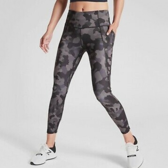 Athleta Lightning Camo 7/8 High Rise Tights Leggings Black/Green - Picture 3 of 8